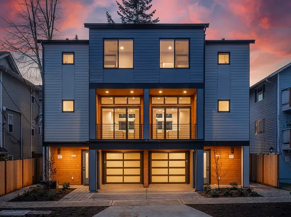 8839 Stone Ave N, Seattle, WA 98103