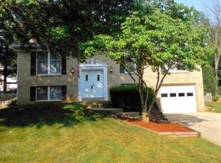 3861 Oriole Ct, Dumfries, VA 22025