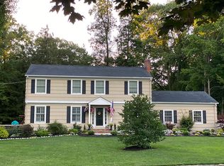 19 Symor Dr, Morristown, NJ 07960