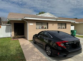 14931 SW 92nd Ter, Miami, FL 33196
