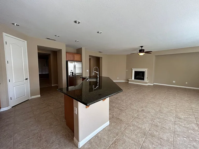 15005 Via Messina Dr — Photo 30