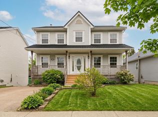 90 Fieldstone St, Halifax, NS B3R2N6