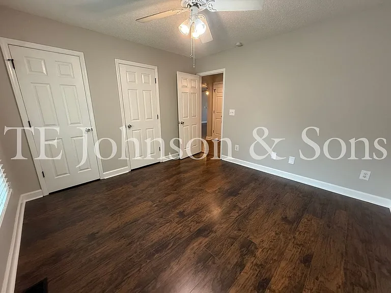 1830 Camden Forest Dr — Photo 27