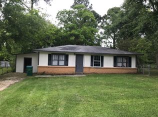 16154 Crestview Dr, Gulfport, MS 39503
