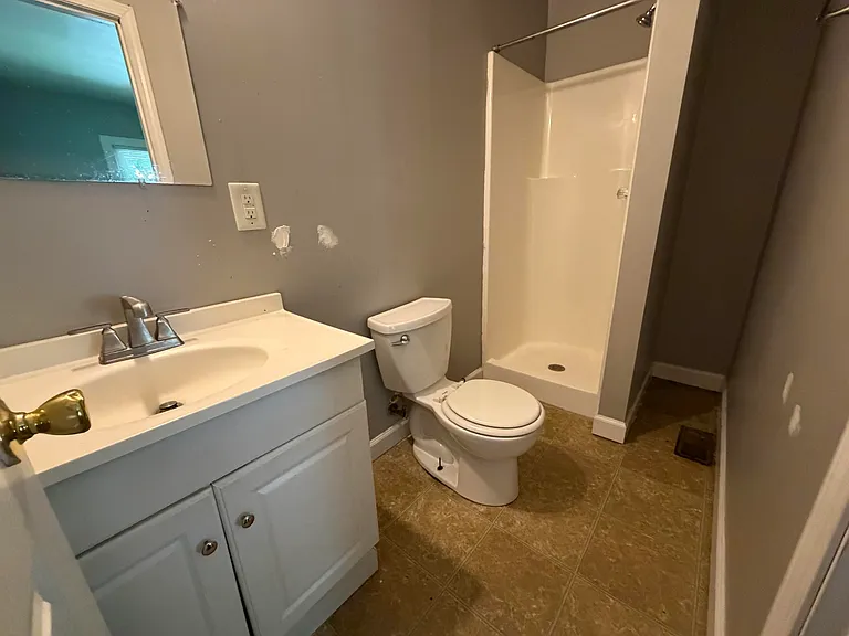 135 Clyde St — Photo 9