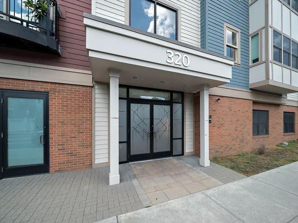 320 Maverick St Unit 409, East Boston, MA 02128