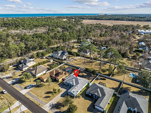 4th image of 828 Simmons Rd