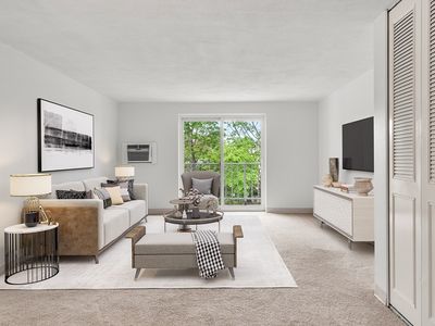 26 Greentree Ln APT 31, Weymouth, MA, 02190