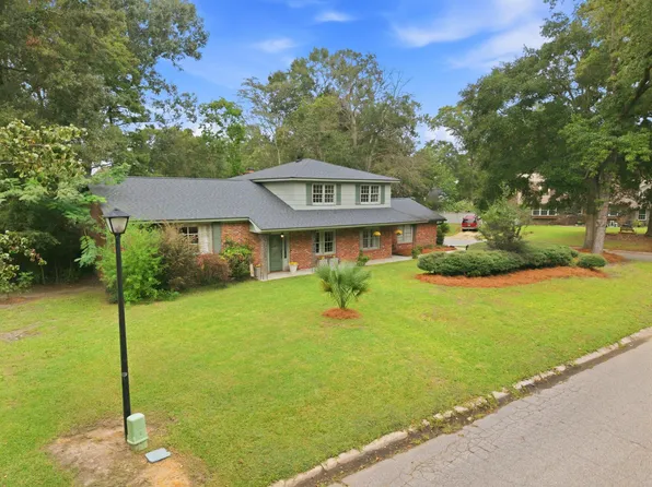 6 Ravenna Ave, Hanahan, SC 29410