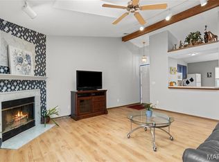 51 Sugar Ridge Ct, Saint Peters, MO 63376