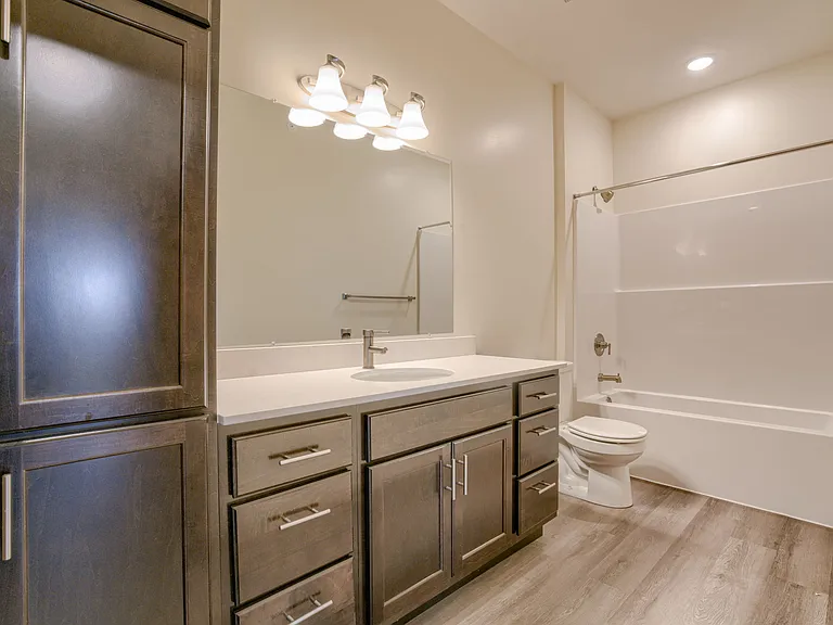 Wilderness Hills South Apartments — Photo 11