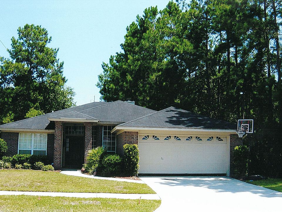 1st image of 12119 Silver Saddle Dr