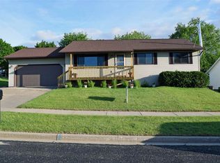 940 Krystle Ct, Reedsburg, WI 53959