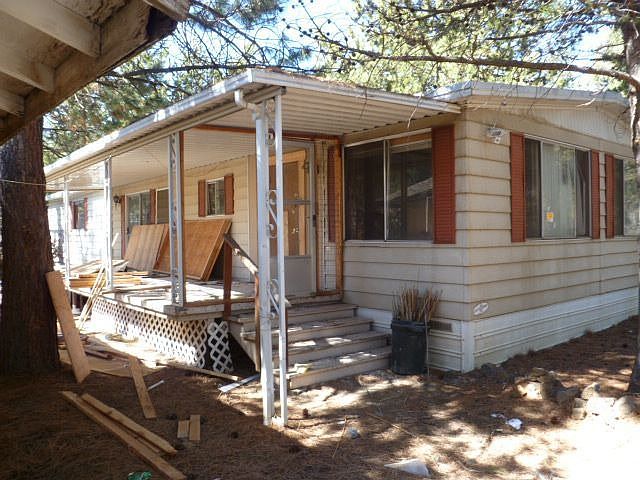 2nd image of 60895 Lodgepole Dr