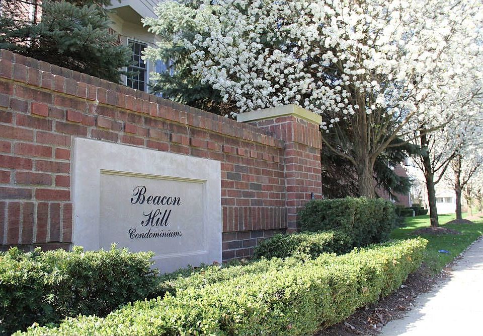 1st image of 809 N Sherman Dr #1