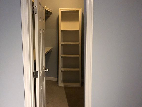 2nd bedroom Walk-in closet
