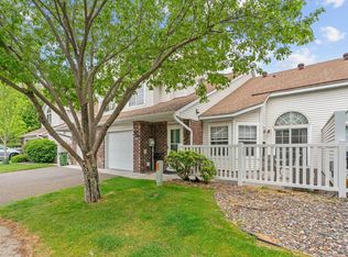 538 Queens Gate, New Brighton, MN 55112