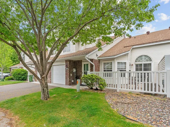 538 Queens Gate, New Brighton, MN 55112