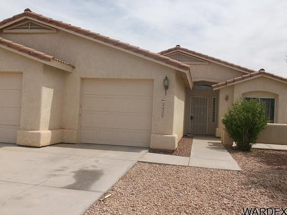 1st image of 2420 Sage Dr
