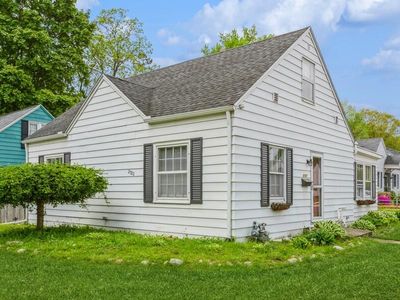 2520 S State St, Saint Joseph, MI, 49085