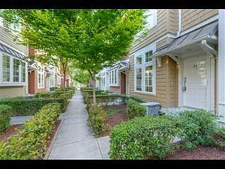 286 Grayson Ter — Photo 1