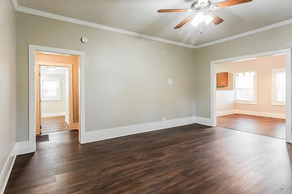 4 bed, 1.0 bath, 1230 sqft, $1,385 — Photo 4
