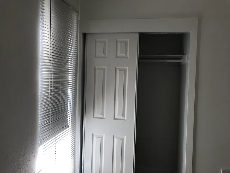 3180 SW 17th St #8 — Photo 9