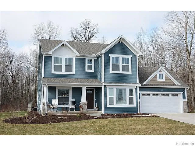 9032 Royal Oaks Cir photo 1