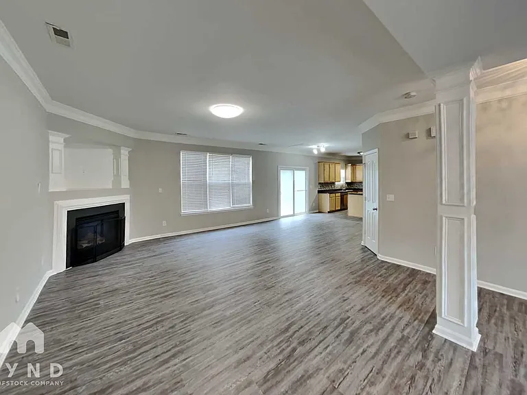3130 Ernest Russell Ct — Photo 4