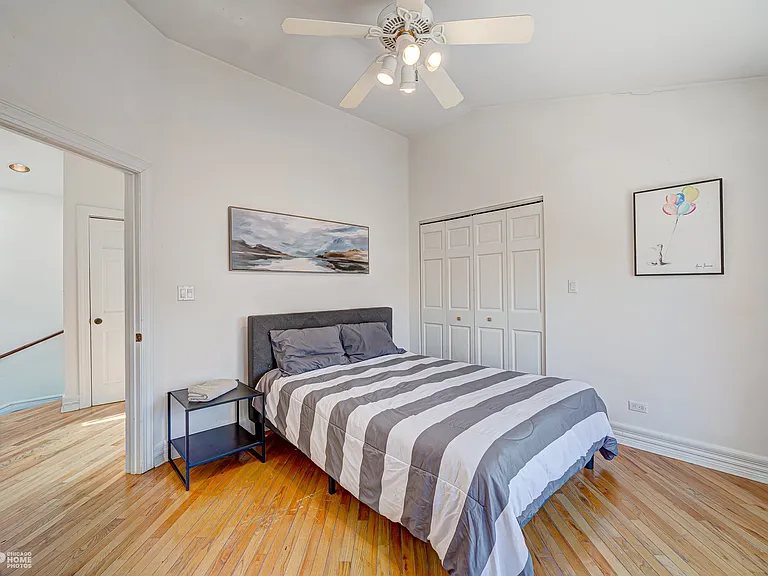 1517 W Irving Park Rd #CH — Photo 17