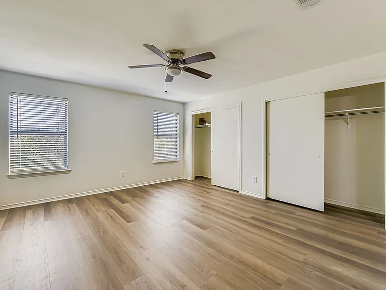 101 Bandara Woods Blvd — Photo 5