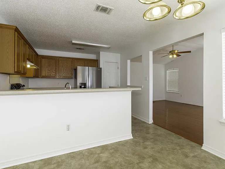 11107 Dede Dr — Photo 15