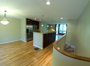 328 W 6th St APT 4, Charlotte, NC 28202