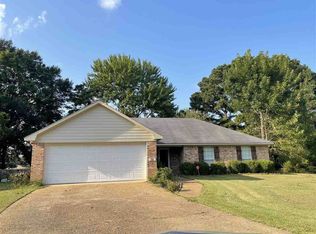 36 Jennifer Ct, Madison, MS 39110