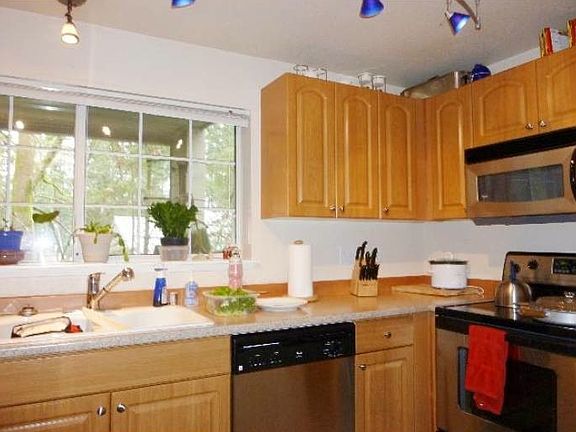 2nd image of 15433 Country Club Dr Unit C202