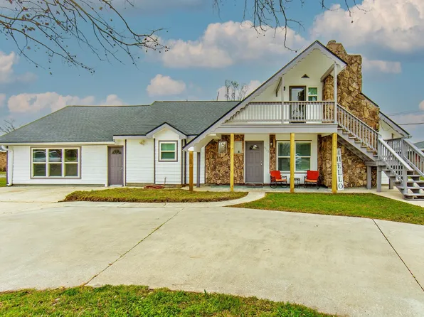 9902 E Park Ave, Houma, LA 70363