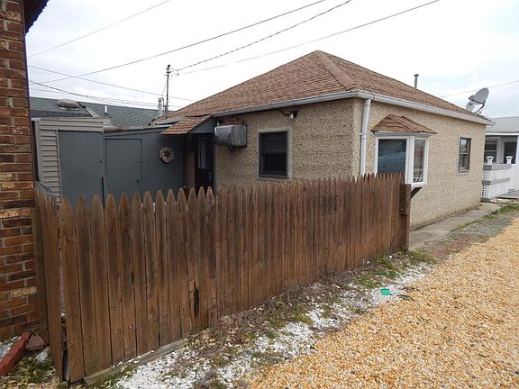 2nd image of 190 SE Central Ave