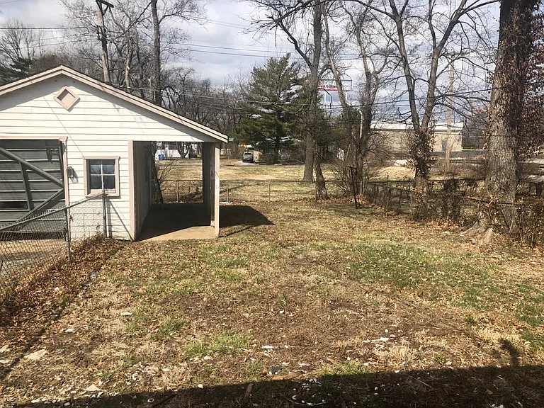 4441 Fairfield Ave — Photo 10