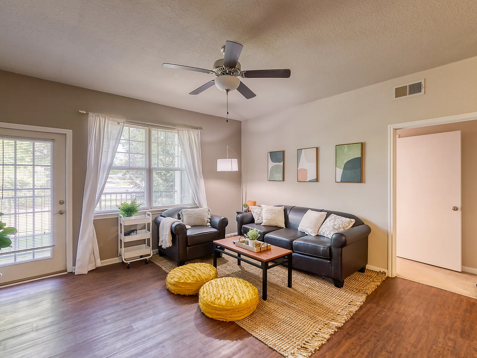 58 West - Student Living Priced Per Room — Photo 1