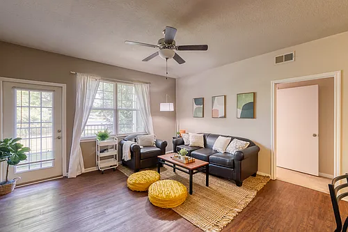 58 West - Student Living Priced Per Room Photo 1