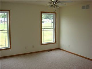 5th image of 23915 Autumnview Ln