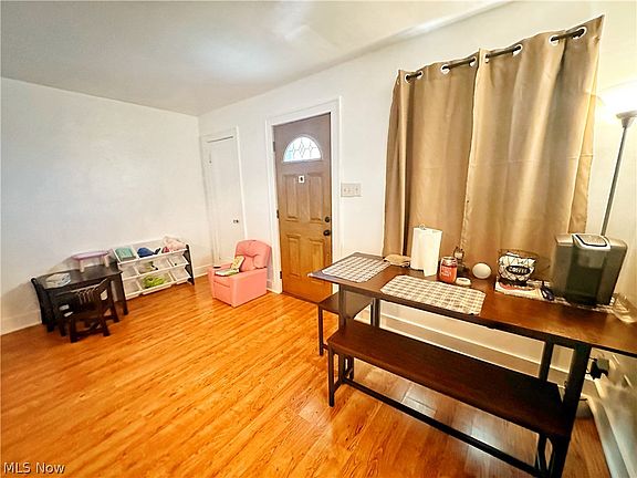 4th image of 3716 Argonne Ave