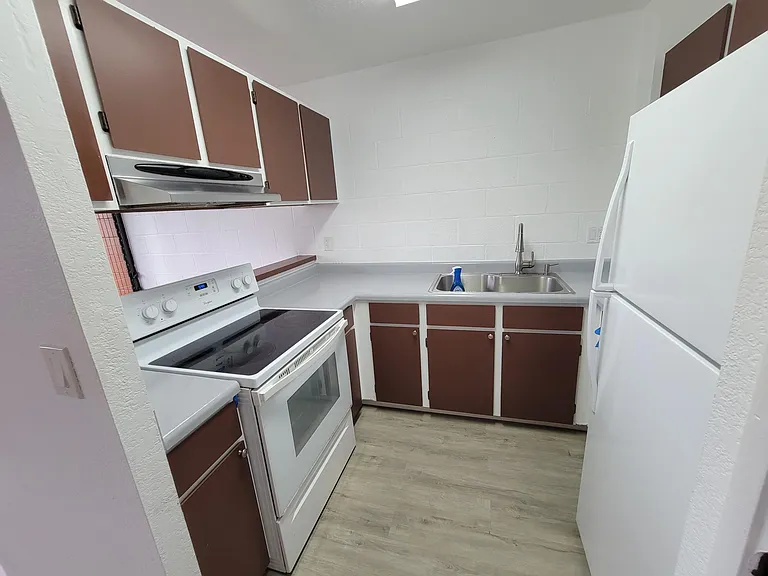 1107 Acacia Rd #216 — Photo 7