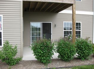 1709 White Oak Trl FLOOR 1, Cherry Valley, IL 61016