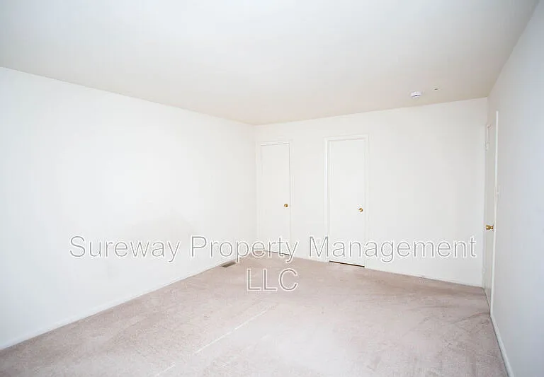 2147 Harbour Dr — Photo 26
