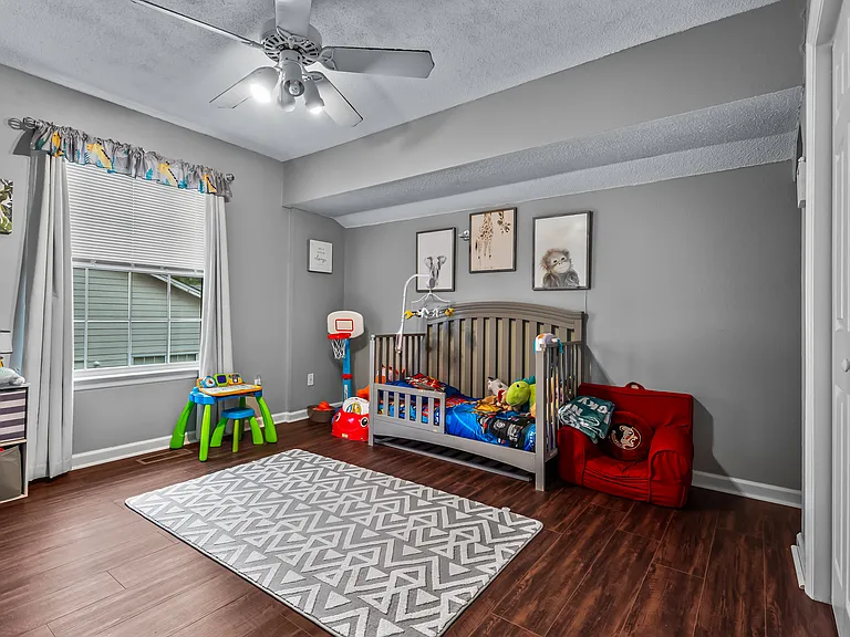 4112 Castellan Dr — Photo 21