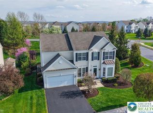 8958 Colebrook Rd, Breinigsville, PA 18031
