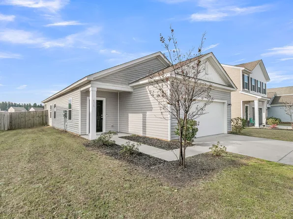475 Pender Woods Dr, Summerville, SC 29486