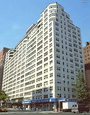 Rented by New York City Moves Team LLC | media 34