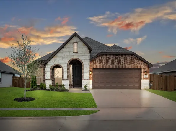 1013 Pineview Ln, Crowley, TX 76036